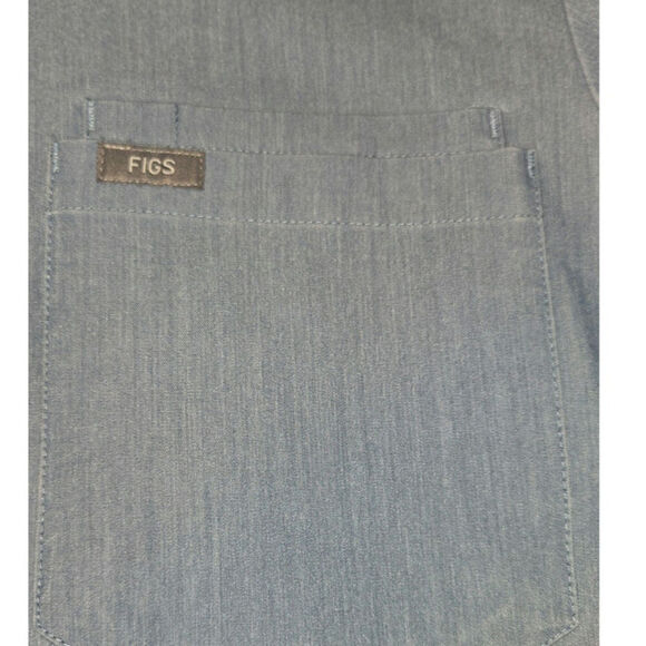 Figs Light Blue Men's Scrub Top Medium - Picture 6 of 6
